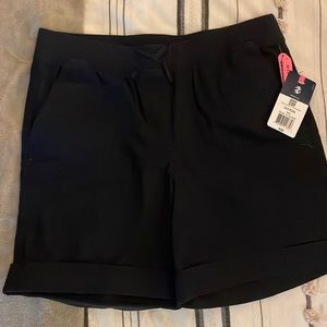 Girls uniform shorts never worn